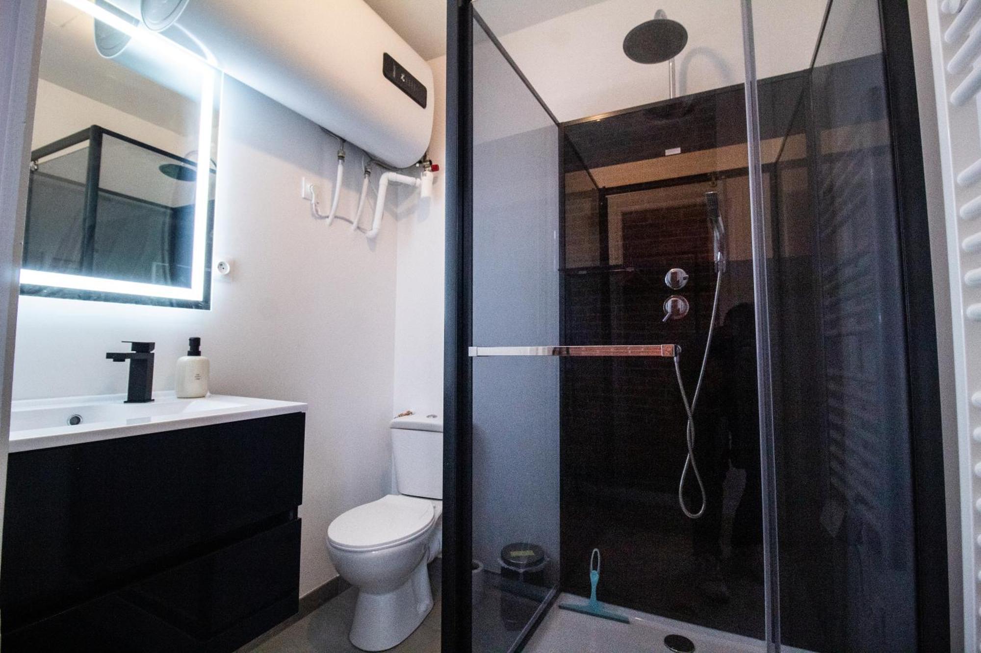 Saint Jacques, Apartment *