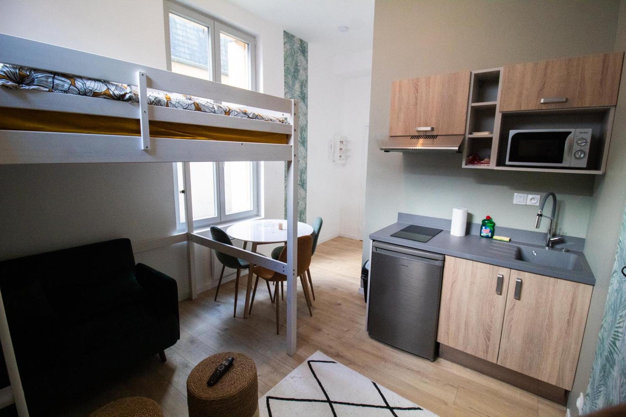 Apartment Saint Jacques, *