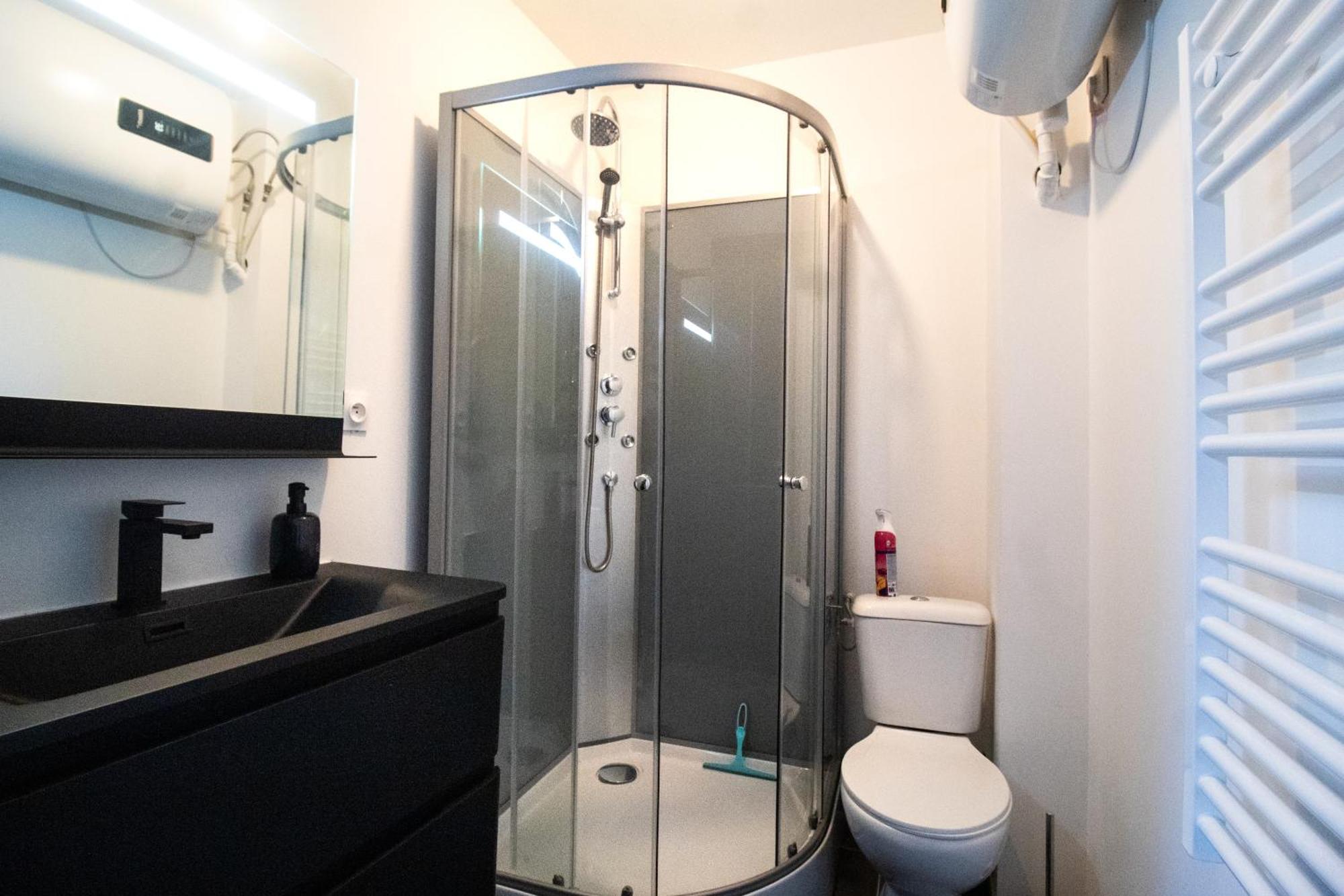 Saint Jacques, Apartment